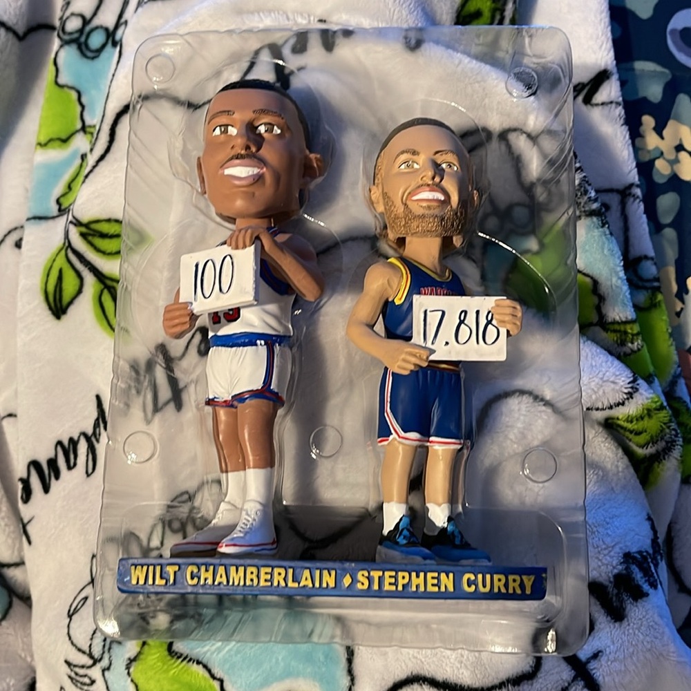 GOLDEN STATE WARRIORS STEPHEN CURRY & WILT CHAMBERLAIN DUO BOBBLEHEAD LIMITED ED - Picture 2 of 7
